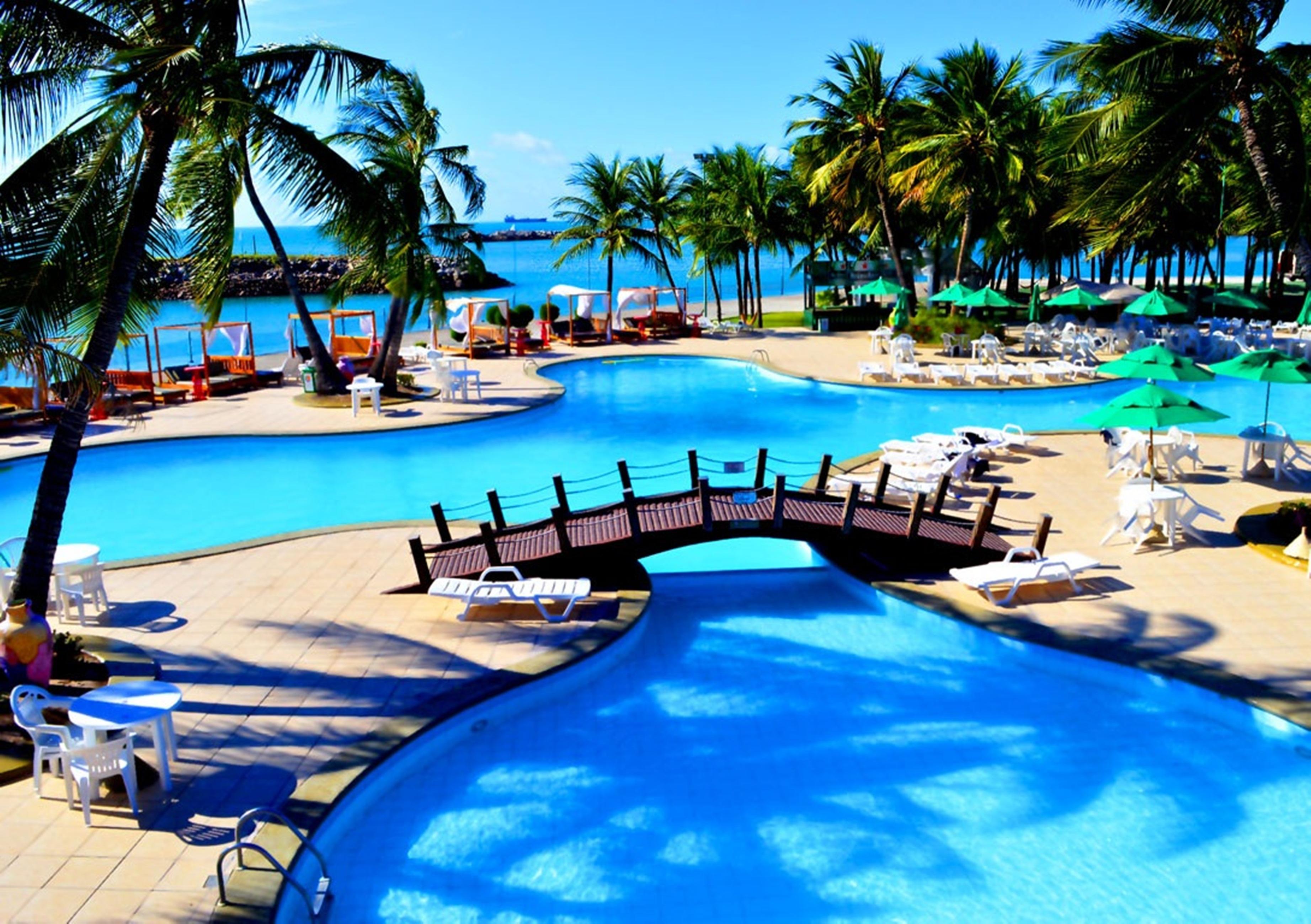 Marina Park Hotel Fortaleza  Luaran gambar The pool at the Royal Island Resort and Spa